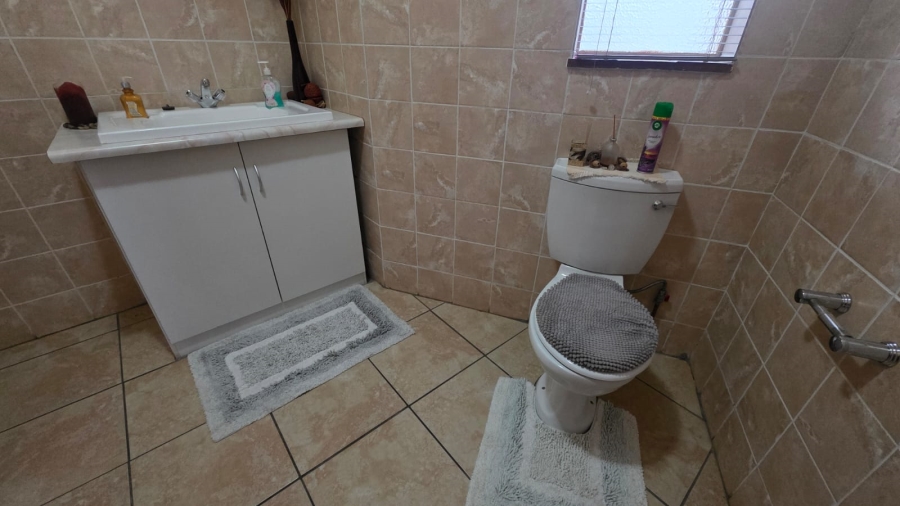 Commercial Property for Sale in Wilkoppies North West